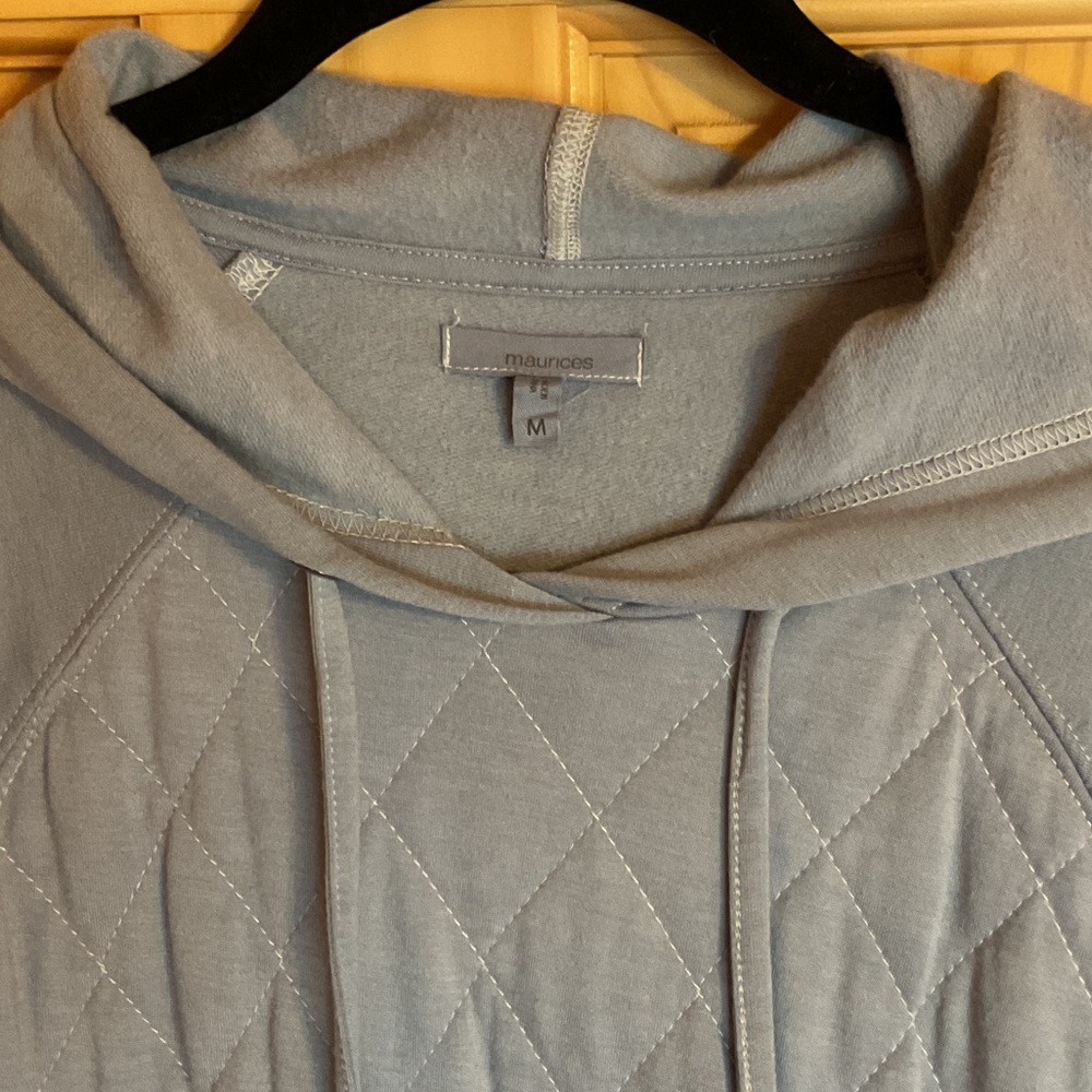 Maurices Light Gray/blue Quilted Women's Hoodie